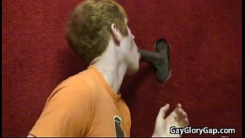 câu chuyện đồng tính qua đường hậu môn lần đầu tiên