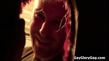 xxx समलैंगिक मांसपेशी पुरुषों चूसने सह 69 bjs
