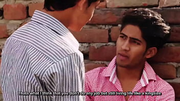 लैटिनो फायरमैन को एक blowjob समलैंगिक अश्लील कहानी देना