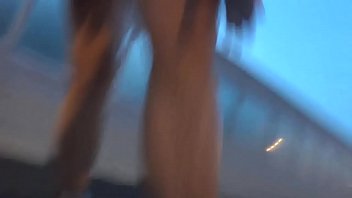 게이 입으로 친구를 얻는 남자 걸어