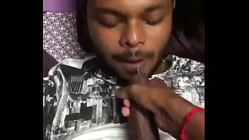 अवान जोगिया और टायलर पोसी समलैंगिक सेक्स वीडियो