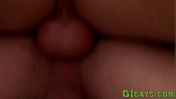 làm thế nào để có quan hệ tình dục qua đường hậu môn đồng tính