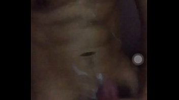 다른 뜨거운 stright counyry 남자와 게이 섹스를 하는 뜨거운 시골 stright 남자 xxx에서 영화를 주었다