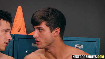 xxx समलैंगिक पुरुषों कमिंग झटका jos 69