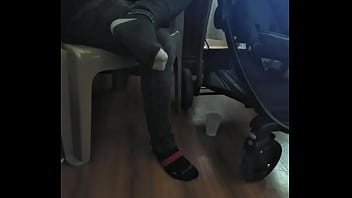무료 xxx 게이 포르노 거친 운동 끈 항문 고통스러운 남자 over30