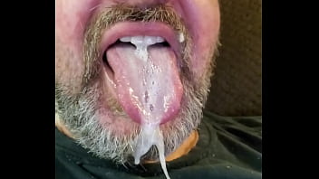 xxx 게이 남자 69 수탉 빨아들이는 정액
