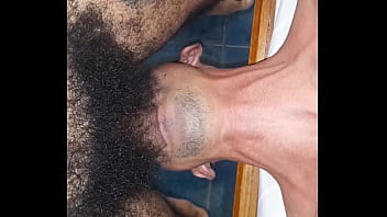 amatir berbulu twink berang-berang blowjob cum porno gay