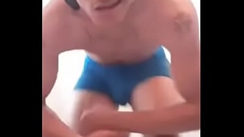 게이 껴안고 텀블러