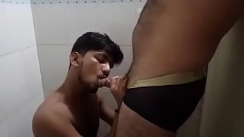châu Á crossdressing khiêu dâm đồng tính nam