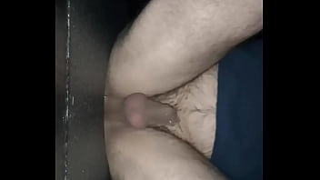 cara hétero ganha primeiro boquete gay
