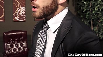vraiment énorme bite gay muscle hommes buvant pipi et mangeant cum xxx vidéos