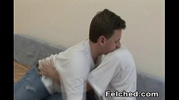 homem asiático no terno pornô asiático gay