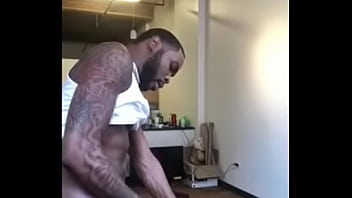 gay guy bị thổi kèn trong khi ahitting